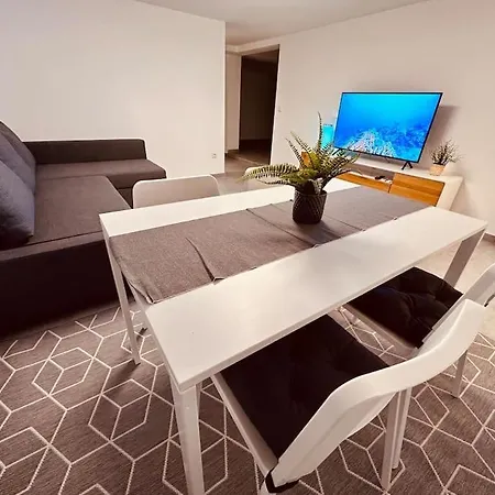 Gemuetliche In * ليفركوزن